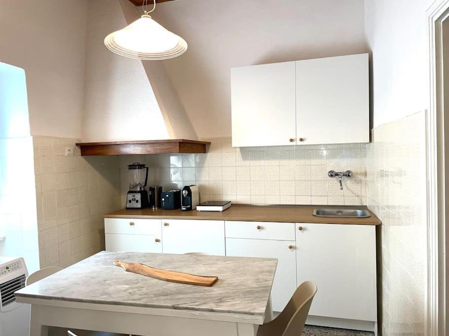 מונטרוסו אל מארה Historic Downtown Home By The Sea With King Bed מראה חיצוני תמונה