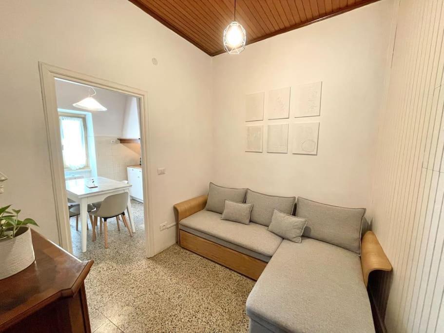 מונטרוסו אל מארה Historic Downtown Home By The Sea With King Bed מראה חיצוני תמונה